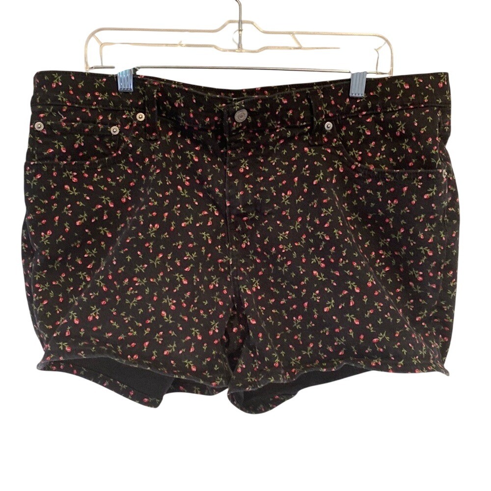 Levi's mid length short woman's size 34 black with floral /flower shorts boho